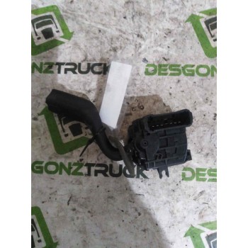 Recambio de mando limpia para renault premium route 2006 fas 4x2 larga distancia referencia OEM IAM 7421535700  