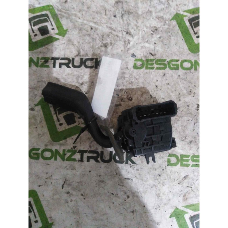Recambio de mando limpia para renault premium route 2006 fas 4x2 larga distancia referencia OEM IAM 7421535700 2