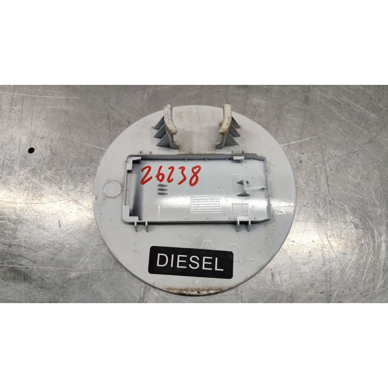 Recambio de tapa exterior combustible para kia sportage iv (ql, qle) 1.7 crdi referencia OEM IAM - Blanco 2