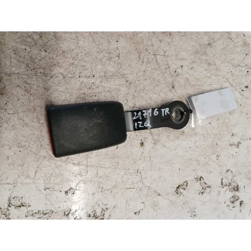 Recambio de enganche de cinturon trasero izquierdo para toyota corolla verso (r1) 2.2 d-4d luna referencia OEM IAM - Gris 2