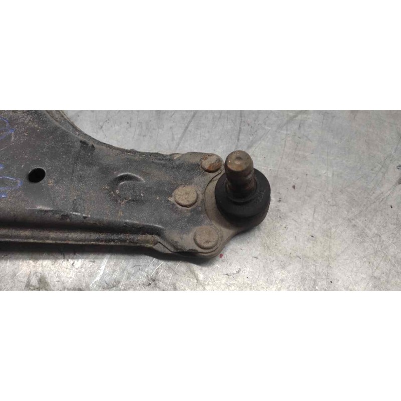 Recambio de brazo suspension inferior delantero izquierdo para opel astra h ber. cosmo referencia OEM IAM 2
