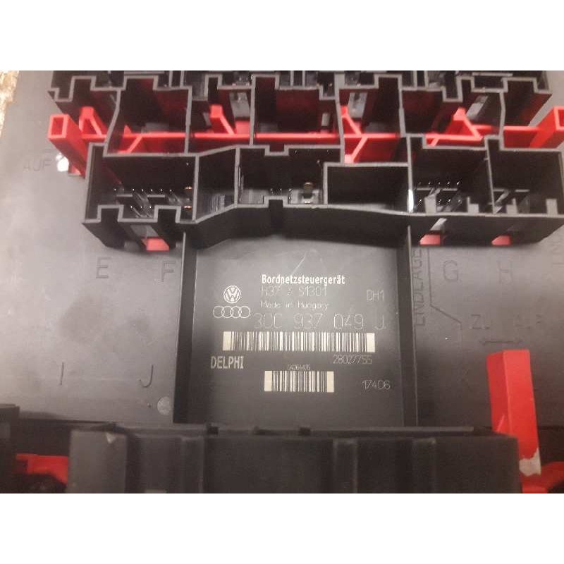 Recambio de caja reles / fusibles para volkswagen passat berlina (3c2) advance referencia OEM IAM 3C0937049J H37/S1301 - Gris 3