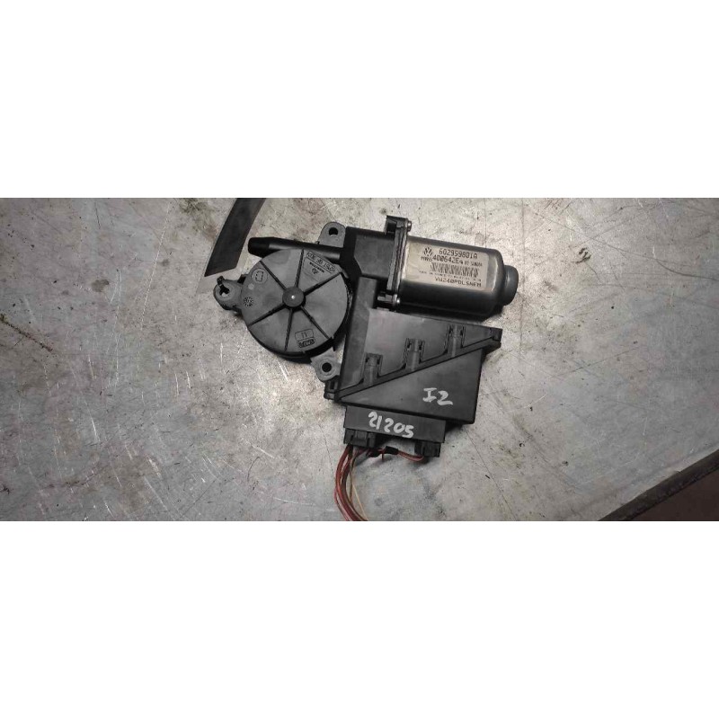 Recambio de motor elevalunas delantero derecho para volkswagen polo (9n1) highline referencia OEM IAM 6Q2959801A - Azul 2