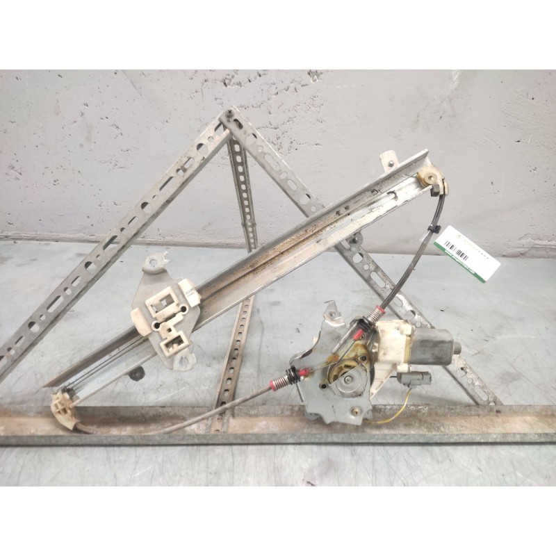 Recambio de elevalunas delantero derecho para nissan micra (k12e) acenta referencia OEM IAM 0130822203  