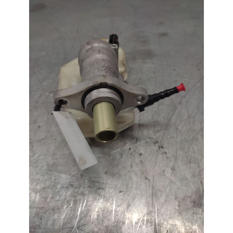 Recambio de bomba freno para ford fiesta (cbk) ambiente referencia OEM IAM 03350884941 - Blanco 2