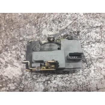 Recambio de cerradura puerta delantera derecha para peugeot 206 berlina xs clim referencia OEM IAM  6 PINS 