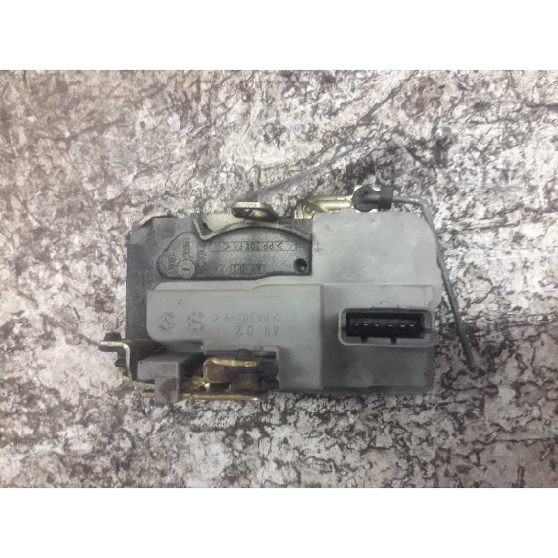 Recambio de cerradura puerta delantera derecha para peugeot 206 berlina xs clim referencia OEM IAM  6 PINS 3