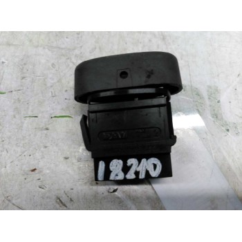 Recambio de mando cierre centralizado para renault clio ii fase i (b/cbo) 1.9 d referencia OEM IAM 421818B  