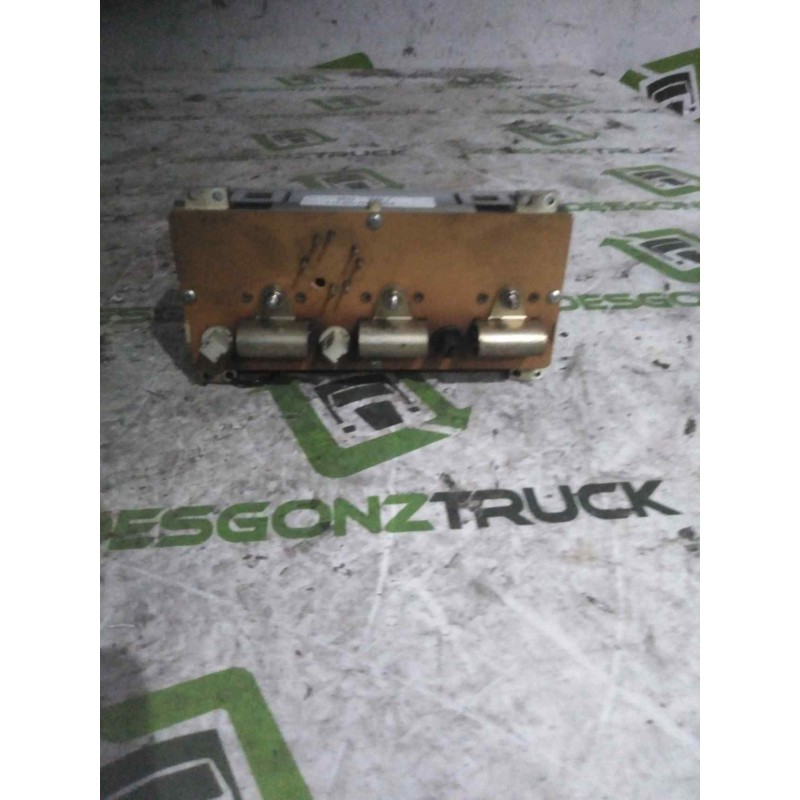 Recambio de cuadro instrumentos para man l 2000 evolution l 2000 fki lk cabina doble con 3 puertas referencia OEM IAM 1108010090 - Blanco 3