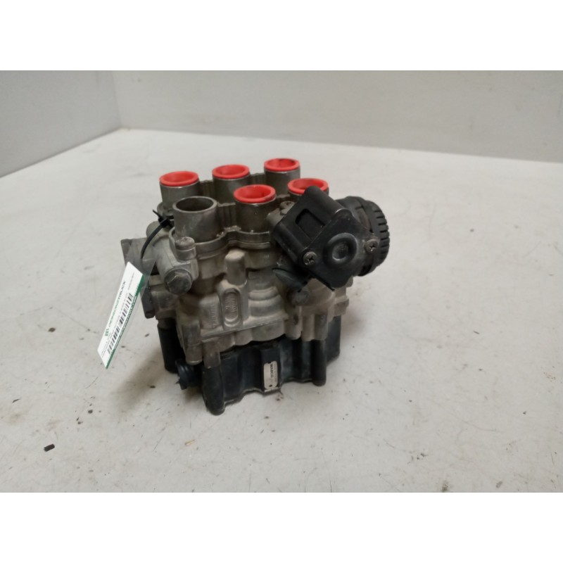 Recambio de valvula aire para mercedes-benz atego 2-ejes 18 t /bm 950/2/4 6.4 diesel (om 906 la) referencia OEM IAM 0004318913 V - Blanco 5
