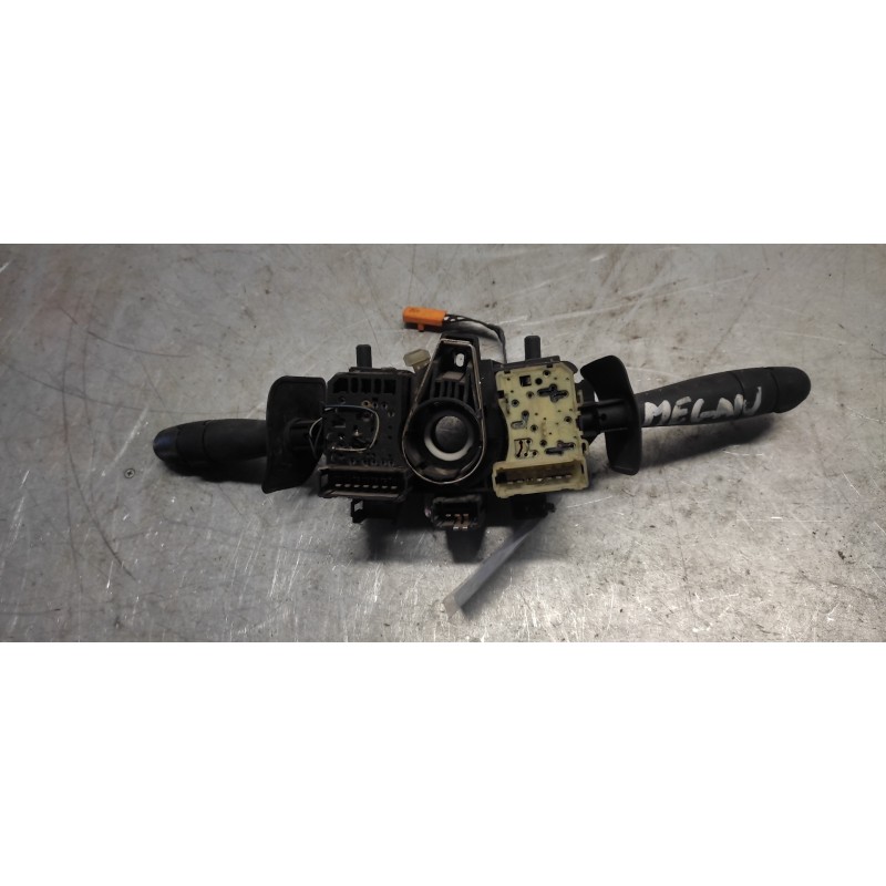 Recambio de mando multifuncion para renault megane i berlina hatchback (ba0) 1.9 dti alize referencia OEM IAM 7700428209 2
