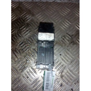 Recambio de mando elevalunas delantero derecho para man tg - a 18.xxx 12.4 diesel referencia OEM IAM   