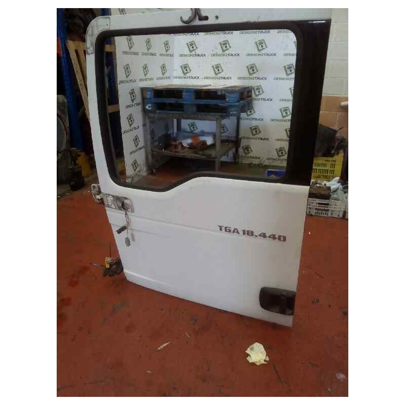 Recambio de puerta delantera izquierda para man tg - a 18.xxx fg / bb   (e3/e4) xl referencia OEM IAM   