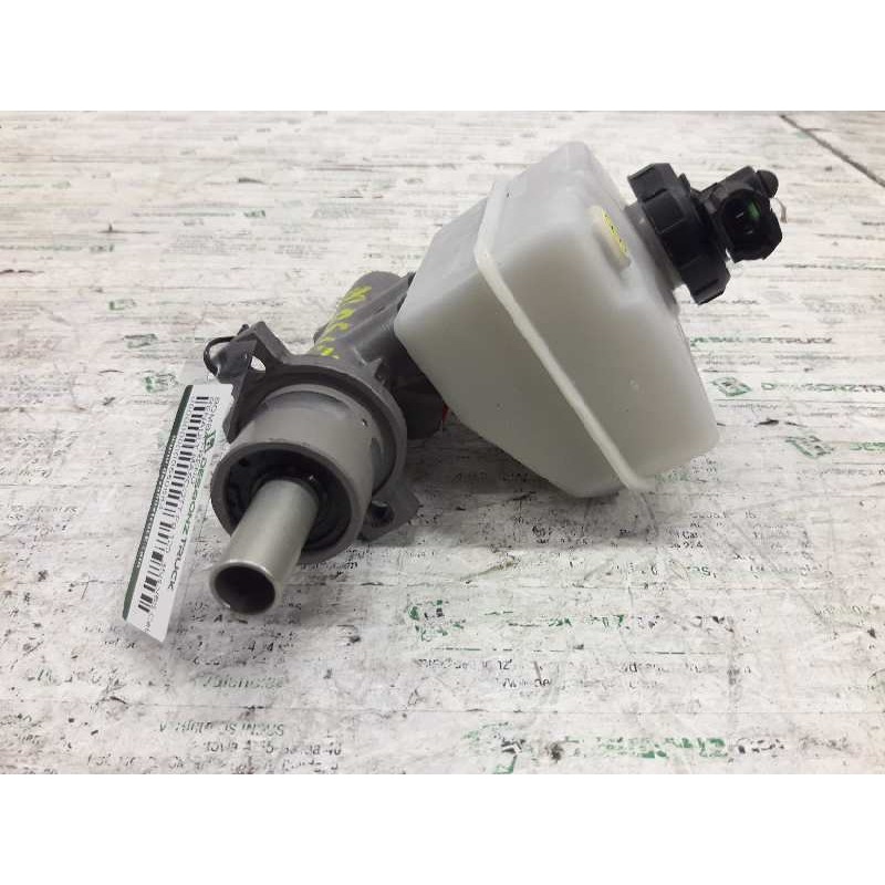 Recambio de bomba freno para renault mascott fg 120. 35/55/65 cabina individual referencia OEM IAM - Blanco 2