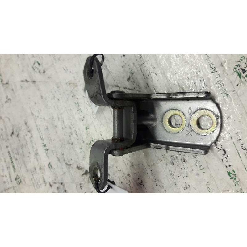 Recambio de bisagra trasera izquierda para nissan x-trail (t30) comfort referencia OEM IAM  INFERIOR 