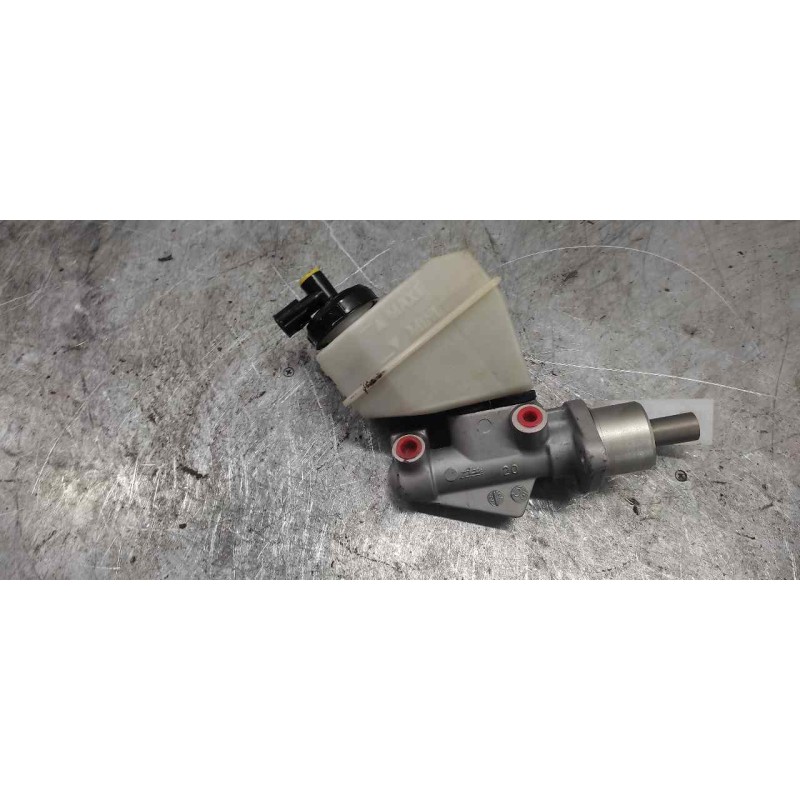 Recambio de bomba freno para renault clio ii fase ii (b/cb0) dynamique referencia OEM IAM 7700417826F 8200262441 3