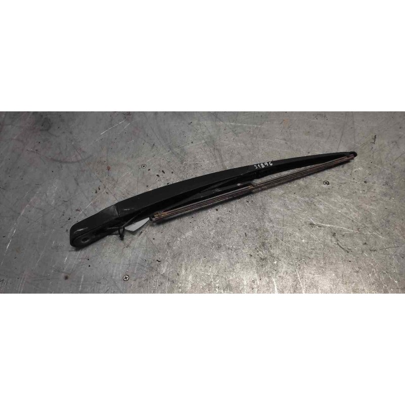 Recambio de brazo limpia trasero para renault clio ii fase ii (b/cb0) dynamique referencia OEM IAM 2
