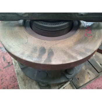 Recambio de buje delantero para volvo fl 612 5.5 diesel referencia OEM IAM 3988833 20516392 3988833