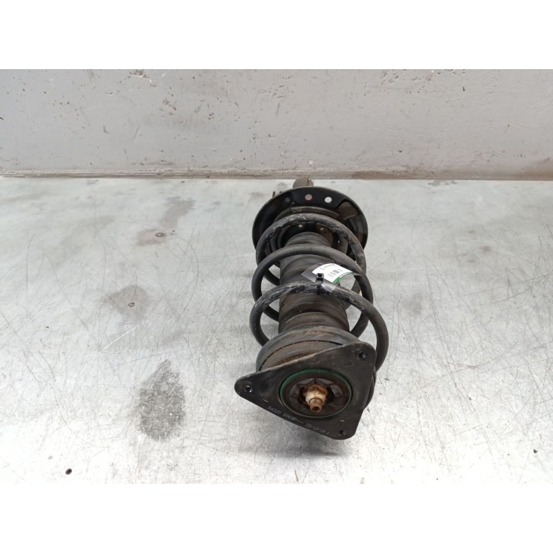Recambio de amortiguador delantero derecho para nissan qashqai (j11) acenta referencia OEM IAM   