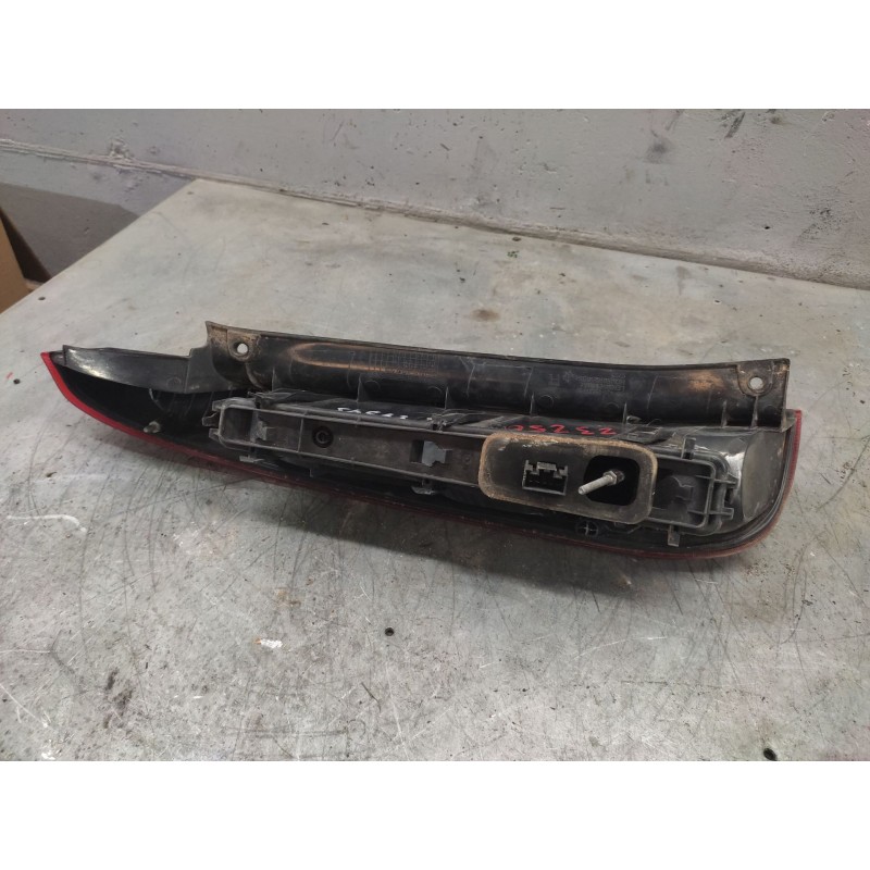 Recambio de piloto trasero derecho para ford fiesta (cbk) ambiente referencia OEM IAM 3