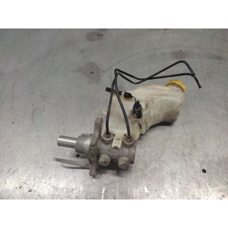 Recambio de bomba freno para peugeot bipper básico referencia OEM IAM 0204Y24438 - Blanco 2