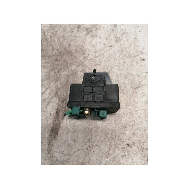 Recambio de caja precalentamiento para peugeot 306 berlina 3/4/5 puertas (s2) 1.9 diesel referencia OEM IAM 9639912580 5 PINS NA 3