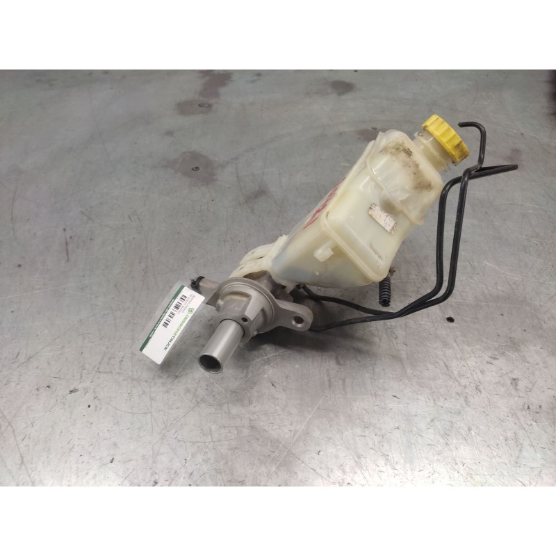 Recambio de bomba freno para peugeot bipper básico referencia OEM IAM 0204Y24438 - Blanco 3