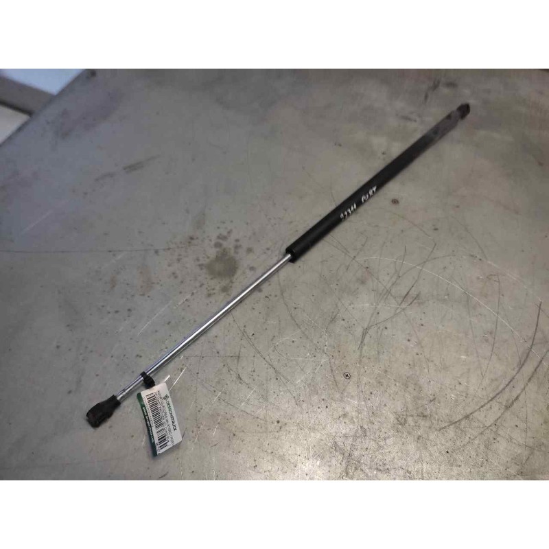 Recambio de amortiguadores maletero / porton para peugeot partner (s2) combi plus referencia OEM IAM 9625574380 670N 