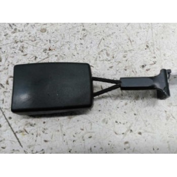 Recambio de enganche de cinturon trasero derecho para opel astra gtc cosmo referencia OEM IAM 13128018  