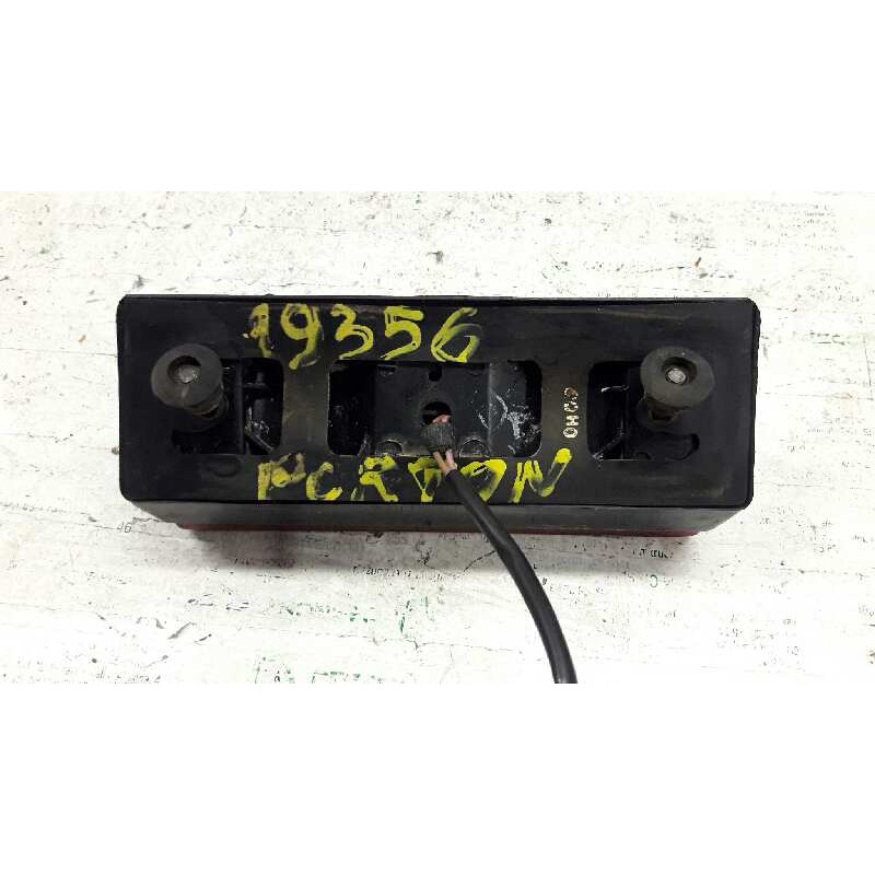 Recambio de luz central de freno para tata safari 1.9 referencia OEM IAM 3