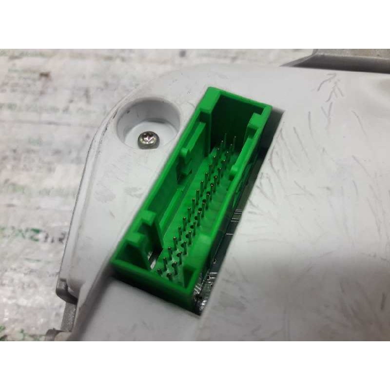 Recambio de cuadro instrumentos para volkswagen polo berlina (6n2) trendline referencia OEM IAM - Azul 5