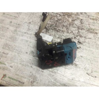 CERRADURA PUERTA DELANTERA DERECHA 8 PINS 