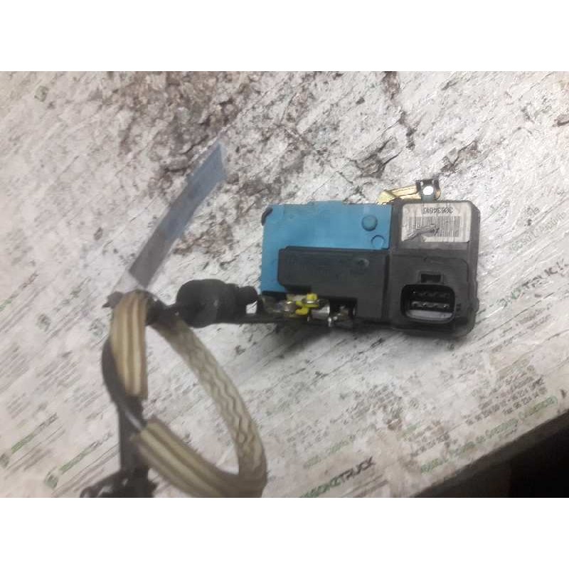 Recambio de cerradura puerta delantera derecha para volvo s60 berlina 2.4 d referencia OEM IAM  8 PINS - Azul 2