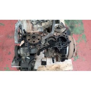 Recambio de despiece motor para nissan cabstar 09.06 2.5 diesel referencia OEM IAM YD25  