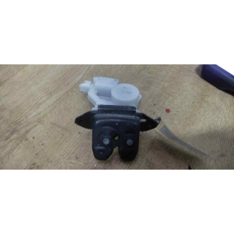 Recambio de cerradura maletero / porton para nissan qashqai (j11) acenta referencia OEM IAM   4 PINS - Blanco 3