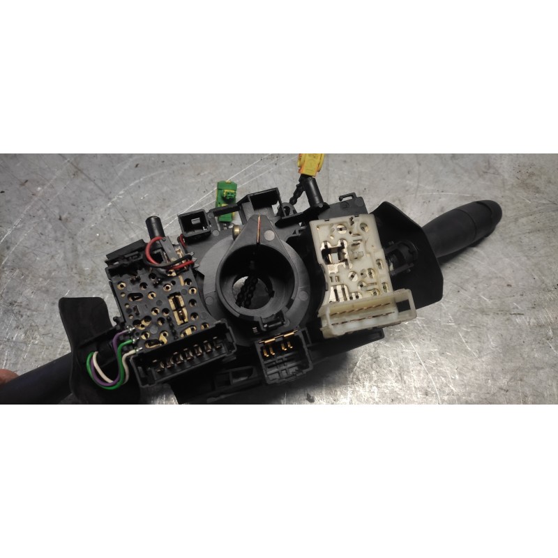 Recambio de mando multifuncion para renault clio ii fase ii (b/cb0) dynamique referencia OEM IAM 8200204068 3