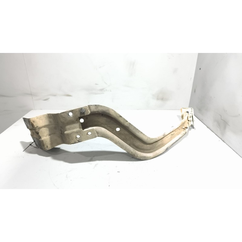 Recambio de soporte para scania serie 4 (p/r 124 l) fsa 420 (4x2) e2/e3 corto cr 13 / 14 b referencia OEM IAM 1866051 2