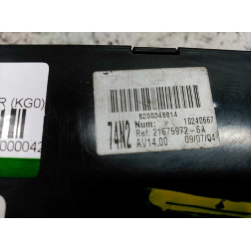 Recambio de caja reles / fusibles para renault laguna ii grandtour (kg0) referencia OEM IAM 8200004201E 8200447435 3