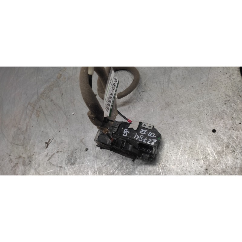 Recambio de cerradura puerta trasera izquierda para nissan qashqai (j11) acenta referencia OEM IAM   3 PINS - Blanco 2