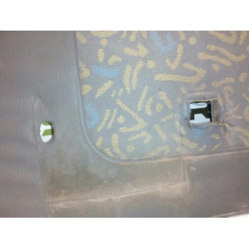 Recambio de guarnecido puerta delantera izquierda para renault trucks midliner m 210.12/c (205-209cv) referencia OEM IAM   