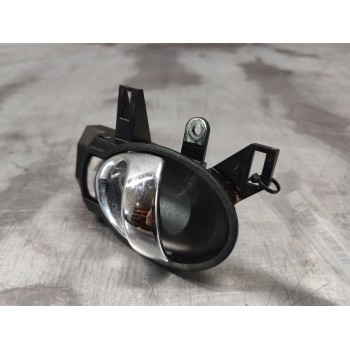 Recambio de maneta interior delantera derecha para nissan juke (f15) 1.5 dci referencia OEM IAM   