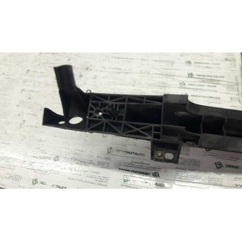 Recambio de refuerzo paragolpes trasero para peugeot 206 berlina xt referencia OEM IAM 9628636380 ES DE PLASTICO 
