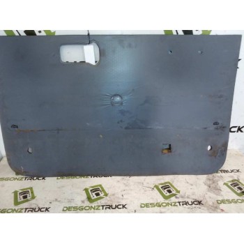 Recambio de guarnecido puerta delantera izquierda para renault trucks midliner m 210.12/c (205-209cv) referencia OEM IAM   