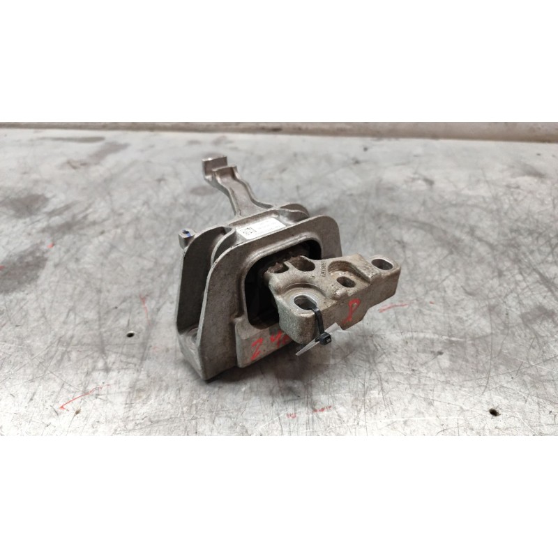 Recambio de soporte motor derecho para seat leon (5f1) 1.4 tsi referencia OEM IAM 5Q0199262BE  