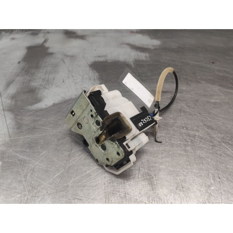 Recambio de cerradura puerta delantera derecha para fiat doblo ii cargo (263) furgón sx referencia OEM IAM B792  