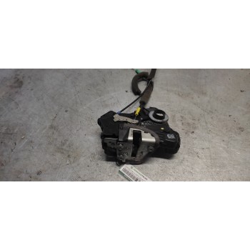 CERRADURA PUERTA DELANTERA DERECHA A046693 