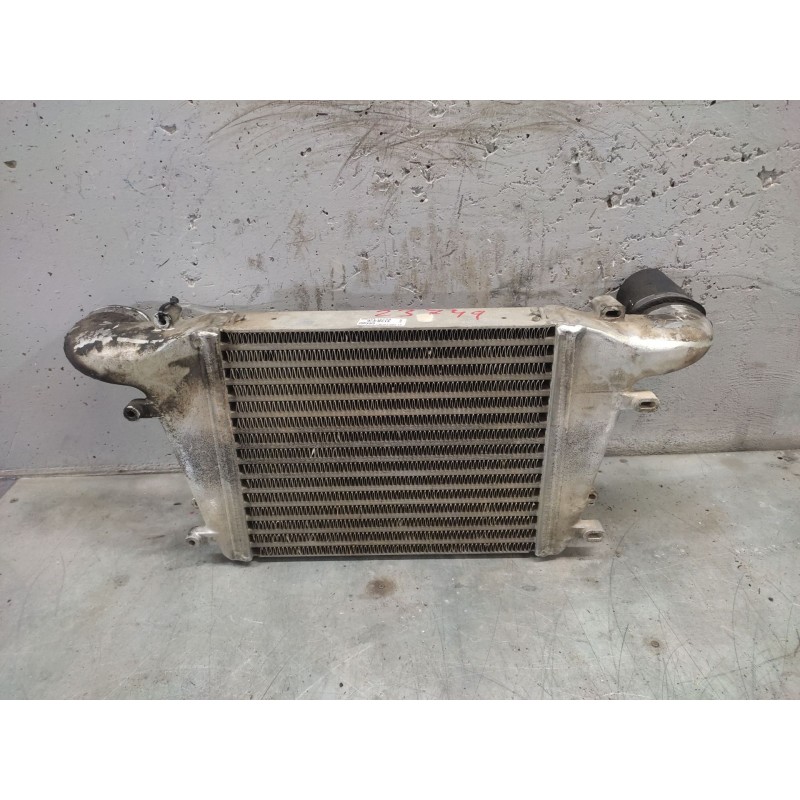 Recambio de intercooler para nissan trade 100 caja cerrada, techo elevado referencia OEM IAM 130030051F - Blanco 3