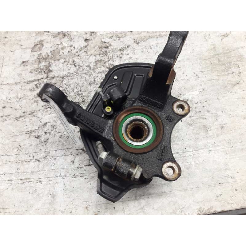 Recambio de mangueta delantera izquierda para opel combo (corsa c) familiar referencia OEM IAM GM13154317 322075 - Blanco 2