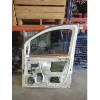 Recambio de puerta delantera derecha para peugeot bipper básico referencia OEM IAM   