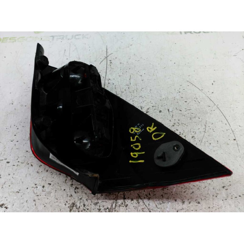 Recambio de piloto trasero derecho para renault laguna ii grandtour (kg0) referencia OEM IAM 2
